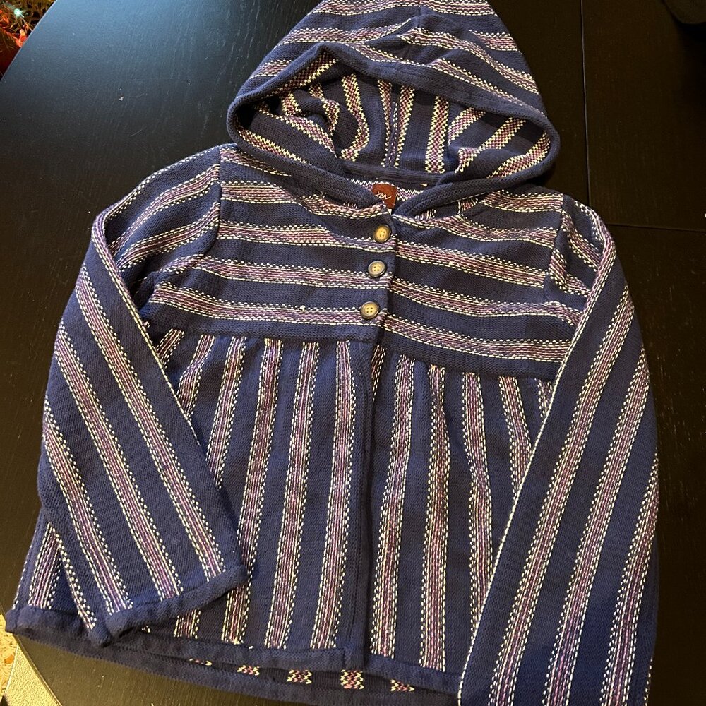 💙💜 Tea Collection Knit Sweater with Pointed Hood – Size 8 💜💙